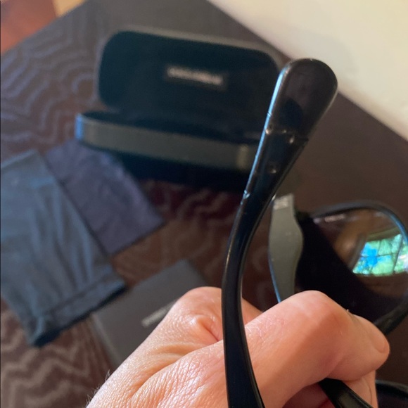 Dolce Gabbana Sunglasses Eyeglasses Black Hard Case, Soft Bag, & Chewed Glasses - Picture 8 of 9